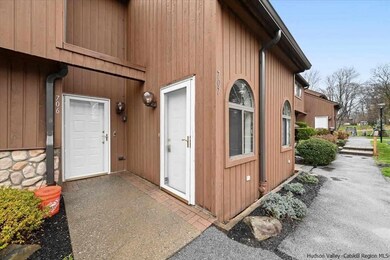 707 Scenic Ln, Poughkeepsie, NY 12603 - photo 2