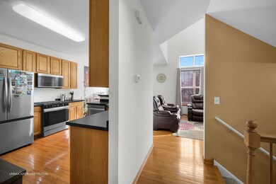 369 Vaughn Cir, Aurora, IL 60502 - photo 7