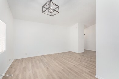 7951 W Monterosa St, Phoenix, AZ 85033 - photo 4