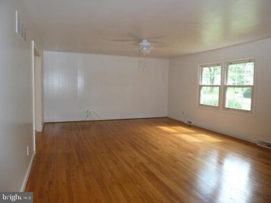 3 Edward St, Mountain Top, PA 18707 - photo 6