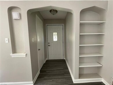 Entrance with lots of storage room