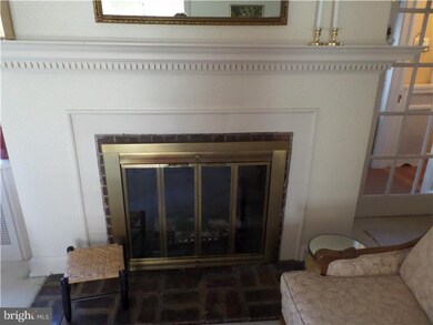 32 S Bayard Ave, Woodbury, NJ 08096 - photo 5