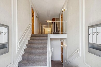 26-web-or-mls-5353-portland-st-101