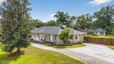 3790 Overlook Ave, Macon, GA 31204 - photo 2