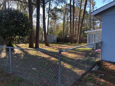 1029 Goff St, Tifton, GA 31794 - photo 3