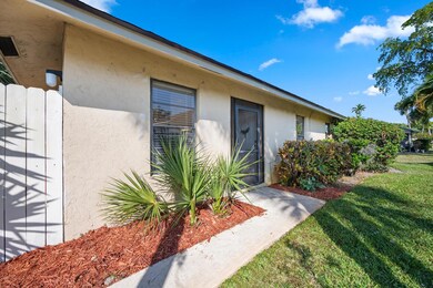 197 SE 1st Cir unit 15B, Boynton Beach, FL 33435 - photo 2