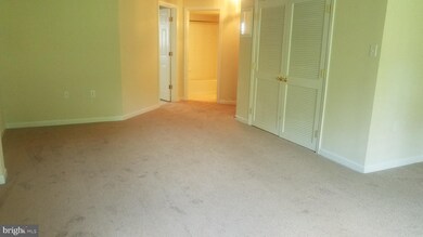 108 Hupps Hill Ct, Strasburg, VA 22657 - photo 4