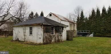 740 Old York Rd, East Windsor, NJ 08520 - photo 3