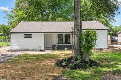 7419 Kingsley St, Houston, TX 77087 - photo 3