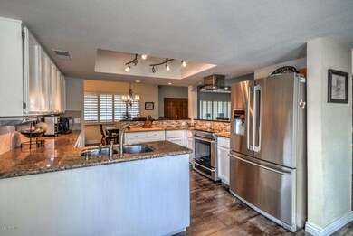 Kitchen (9)
