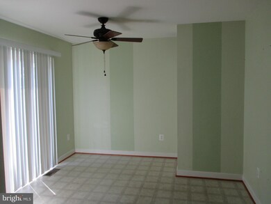 816 Gallows Ct, Culpeper, VA 22701 - photo 4