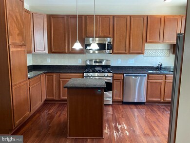 2980 Chinkapin Oak Ln, Woodbridge, VA 22191 - photo 3