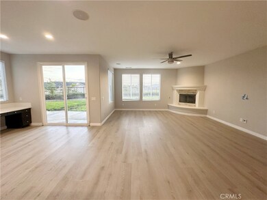 19738 Castille Ln, Santa Clarita, CA 91350 - photo 3