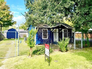 4223 Delhi St, Houston, TX 77022 - photo 3