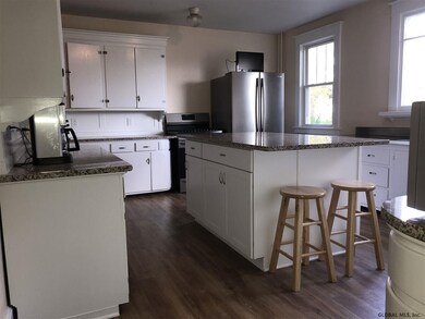 32 Hilton Rd unit 1, Slingerlands, NY 12159 - photo 7