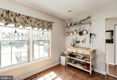 11967 Heathcote Ct, Reston, VA 20191 - photo 7