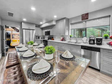 4 - 2149 Apache Trail #16