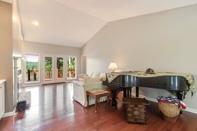04_ChanusiWay_127_Living01