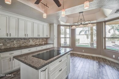 KITCHEN 6