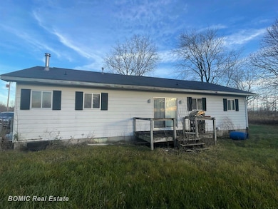 6455 N Carter Rd, Pinconning, MI 48650 - photo 5