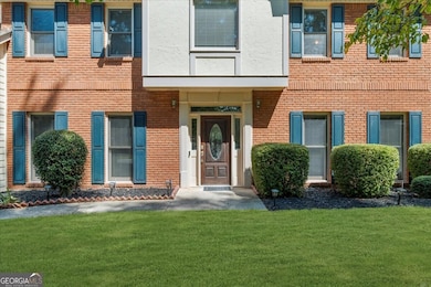 5290 Oglethorpe MLS 002