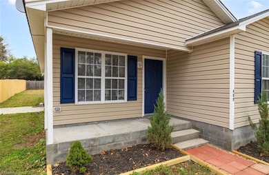 605 Denny Rd, Greensboro, NC 27405 - photo 3