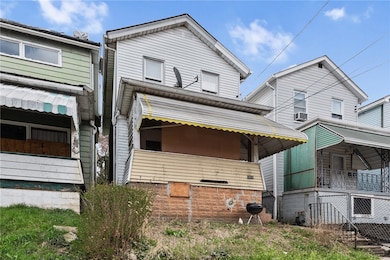 1415 Soles St, McKeesport, PA 15132 - photo 3