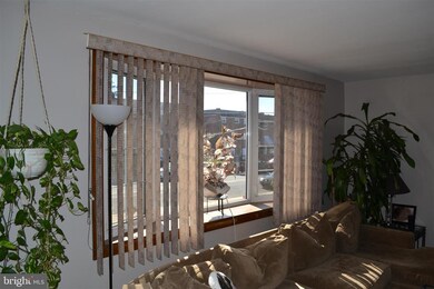 12026 Waldemire Dr, Philadelphia, PA 19154 - photo 4