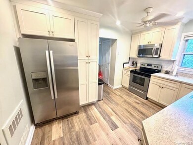 2743 Milburn Ave, Baldwin, NY 11510 - photo 6