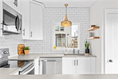 53 Summer St unit 2, Gloucester, MA 01930 - photo 6