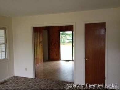 735 Wiltshire Rd, Fayetteville, NC 28314 - photo 6