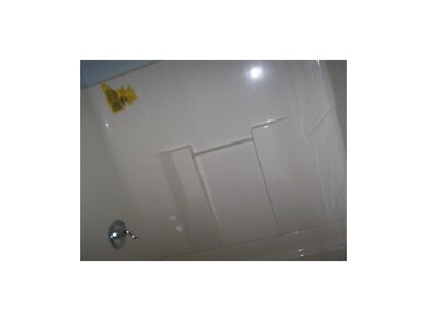 705 Parker Ave, Osawatomie, KS 66064 - photo 3