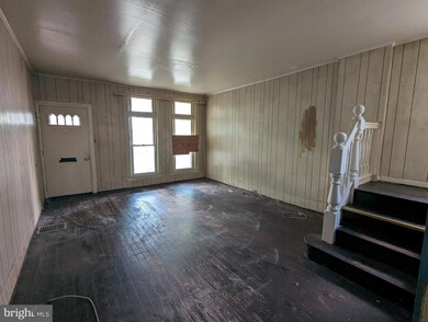 719 E 41st St, Baltimore, MD 21218 - photo 3