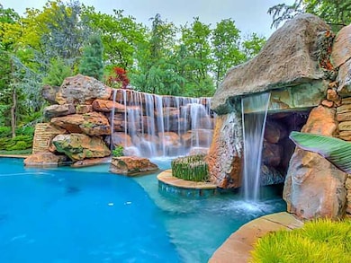 2811 Bobwhite Trail, Edmond, OK 73025 - photo 3