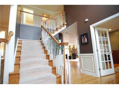 Entry/Foyer.