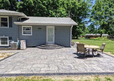 1411 W Red Maple Rd, Muncie, IN 47303 - photo 3