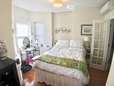 352 E 8th St unit 2, Boston, MA 02127 - photo 2