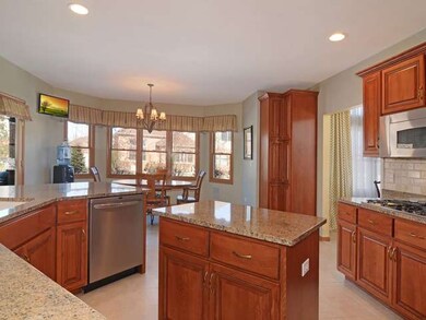 12406 Huntleigh Rd, Homer Glen, IL 60491 - photo 2