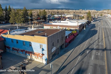 21 E Pine St, Pinedale, WY 82941 - photo 6