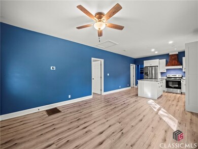 463 State St, Commerce, GA 30529 - photo 4