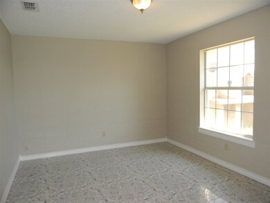 12605 Grey Fox Cir, Laredo, TX 78045 - photo 2