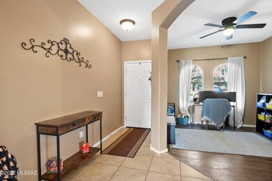 05-Entryway
