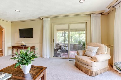 3250 Overland Pass, Northbrook, IL 60062 - photo 2