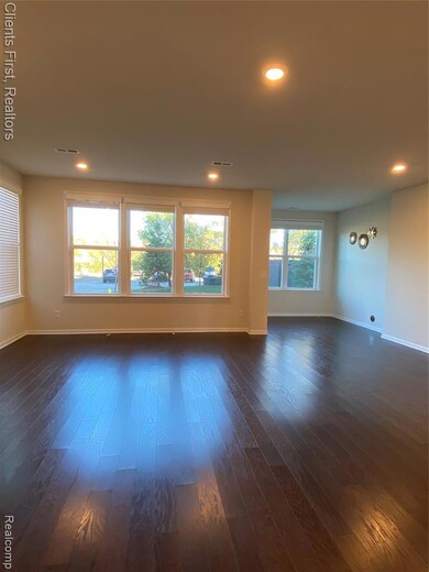 22490 Woodbridge Ln, Novi, MI 48375 - photo 5