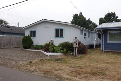 265 SE Oar Ave, Lincoln City, OR 97367 - photo 2