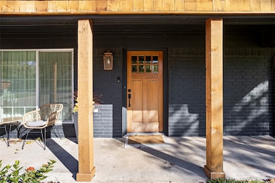 1305 Pecan Dr, Weatherford, TX 76086 - photo 3