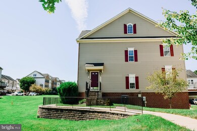 4547 Hidden Stream Ct, Owings Mills, MD 21117 - photo 2