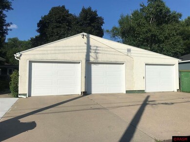 711 N Jefferson St, New Ulm, MN 56073 - photo 5