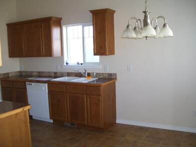 2625 Miller Ave, Burley, ID 83318 - photo 4