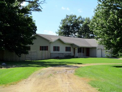 16819 W Milbrandt Rd, Magnolia, WI 53536 - photo 2